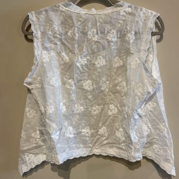 V-Neck Button Up Vest Jacket - Picture 2 of 3